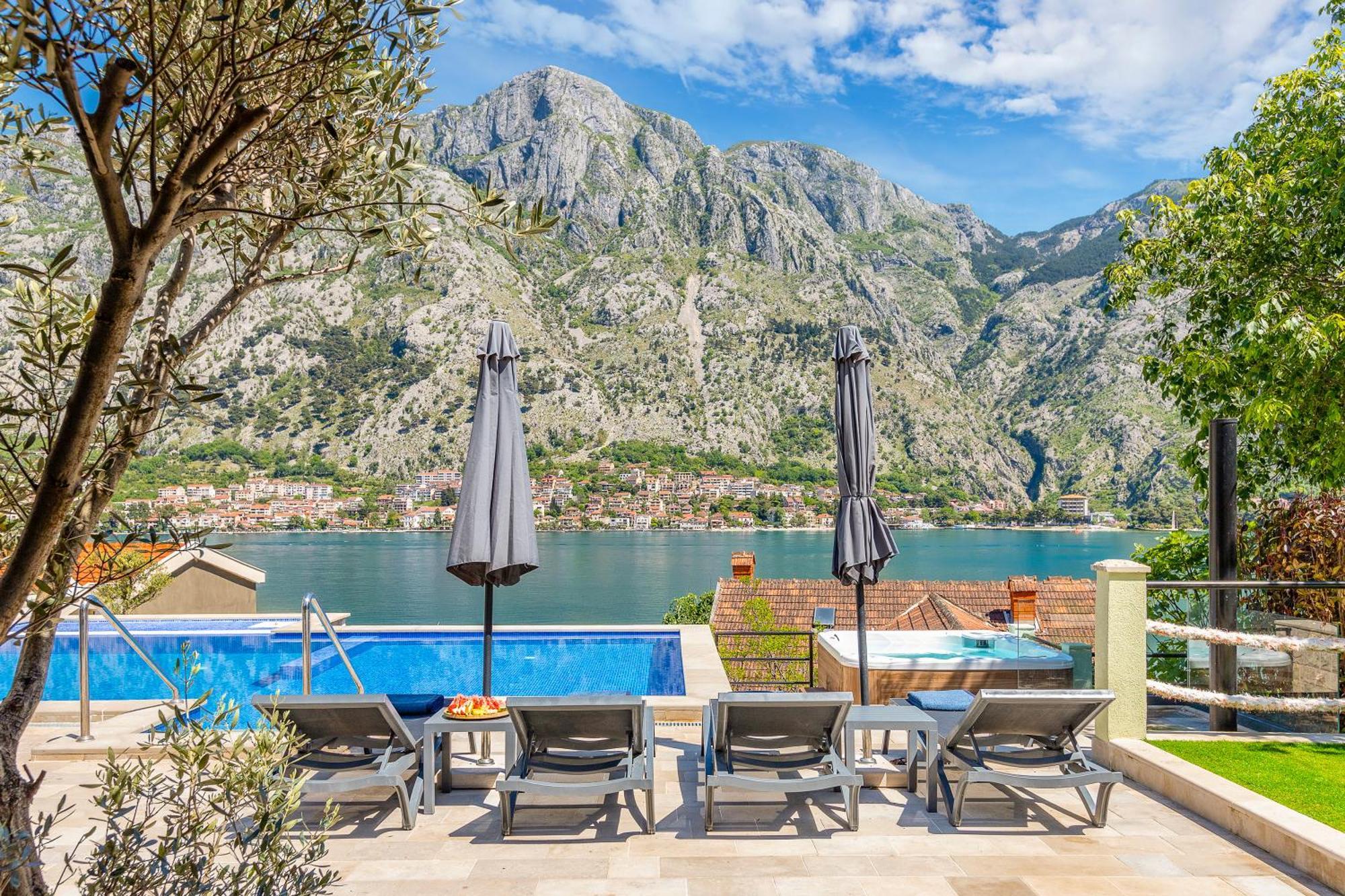 Dekaderon Lux Apartments Kotor Exterior foto