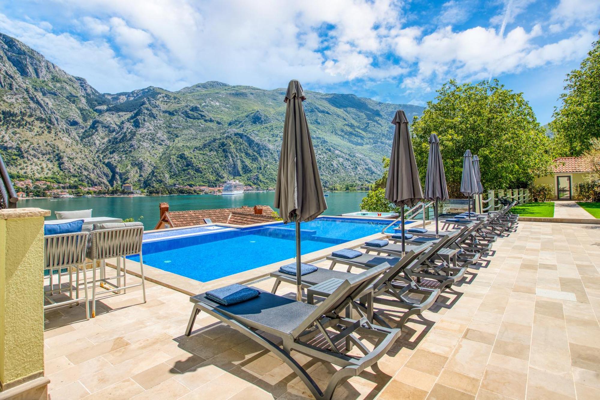 Dekaderon Lux Apartments Kotor Exterior foto