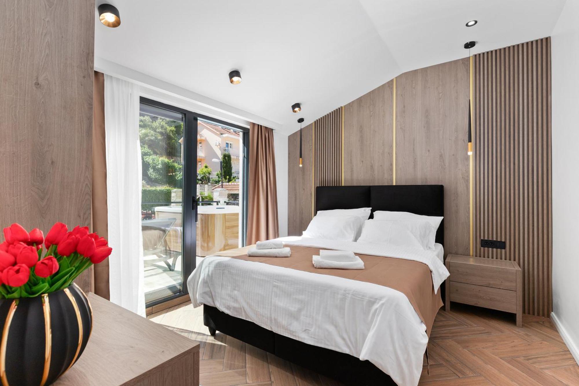 Dekaderon Lux Apartments Kotor Exterior foto