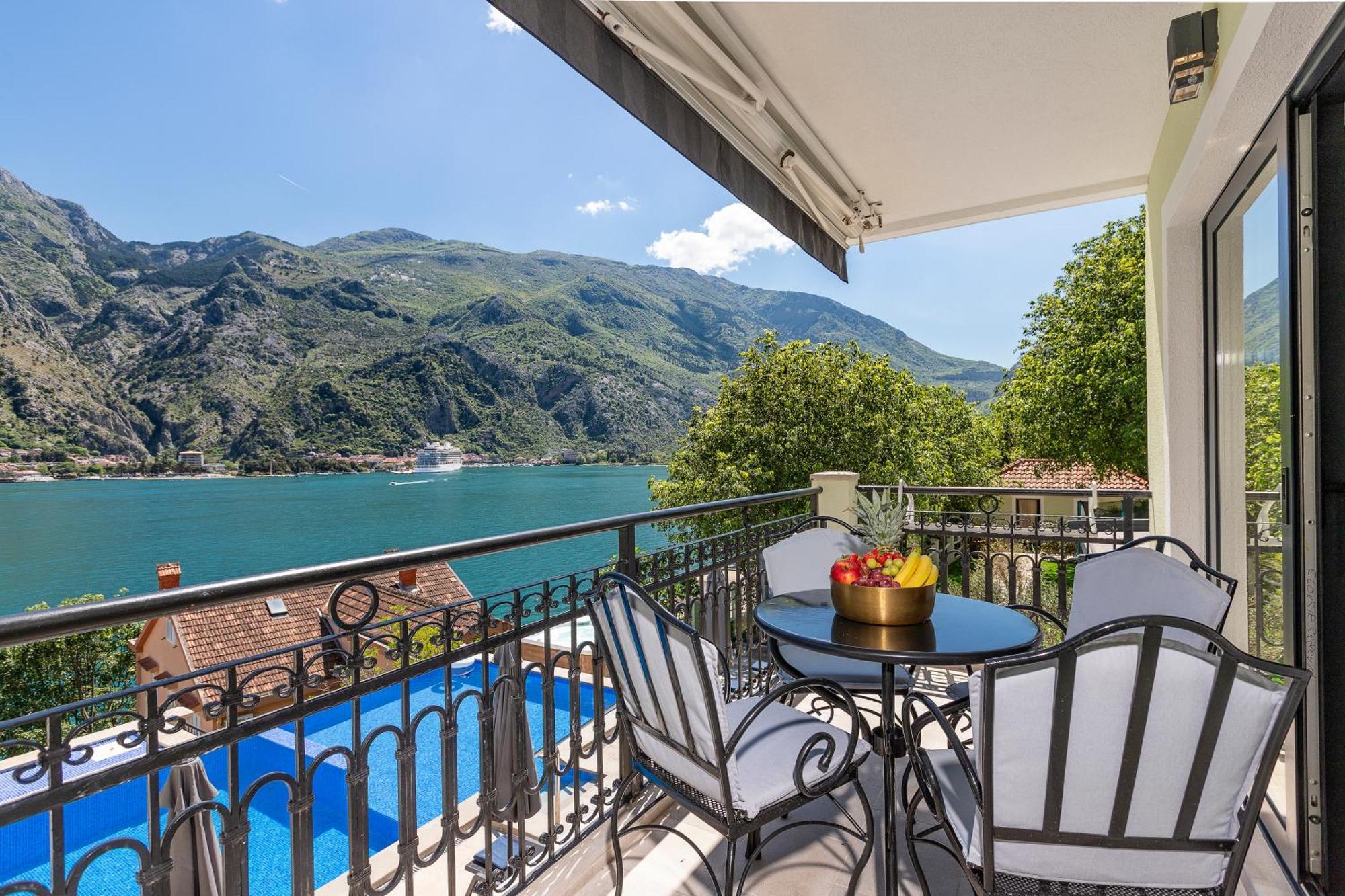 Dekaderon Lux Apartments Kotor Exterior foto